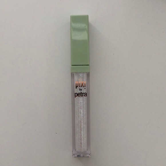 Liquid Fairy Lights, Glimmery Shadow - Picture 2 of 6